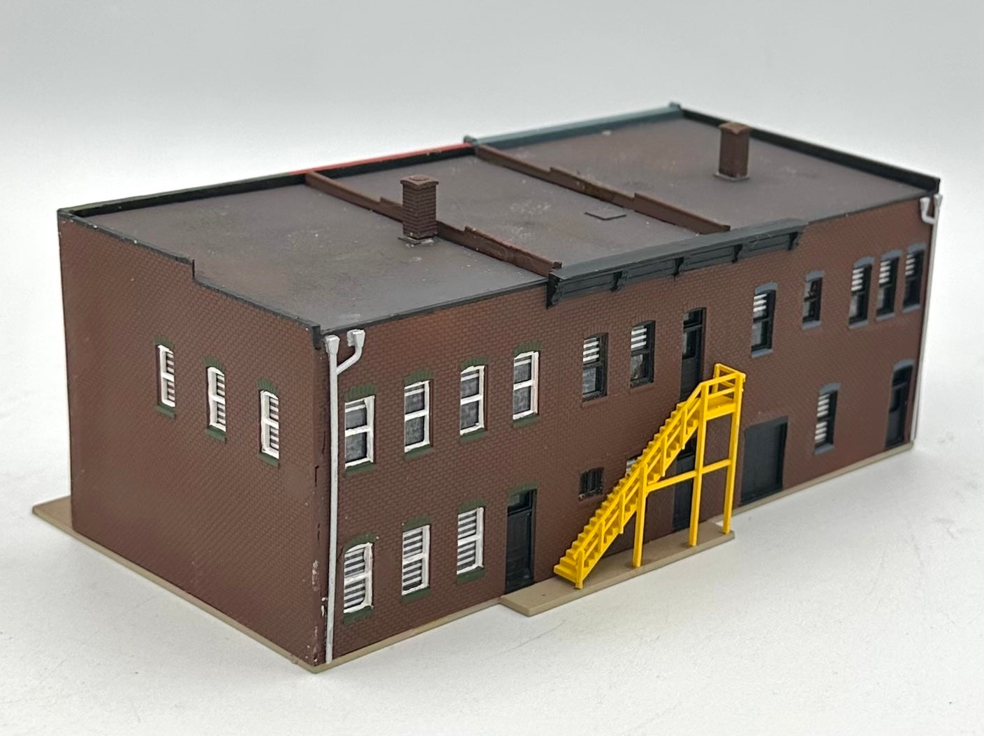Walthers 933-3851 N Scale Merchants Row III Downtown New Lighted Diorama