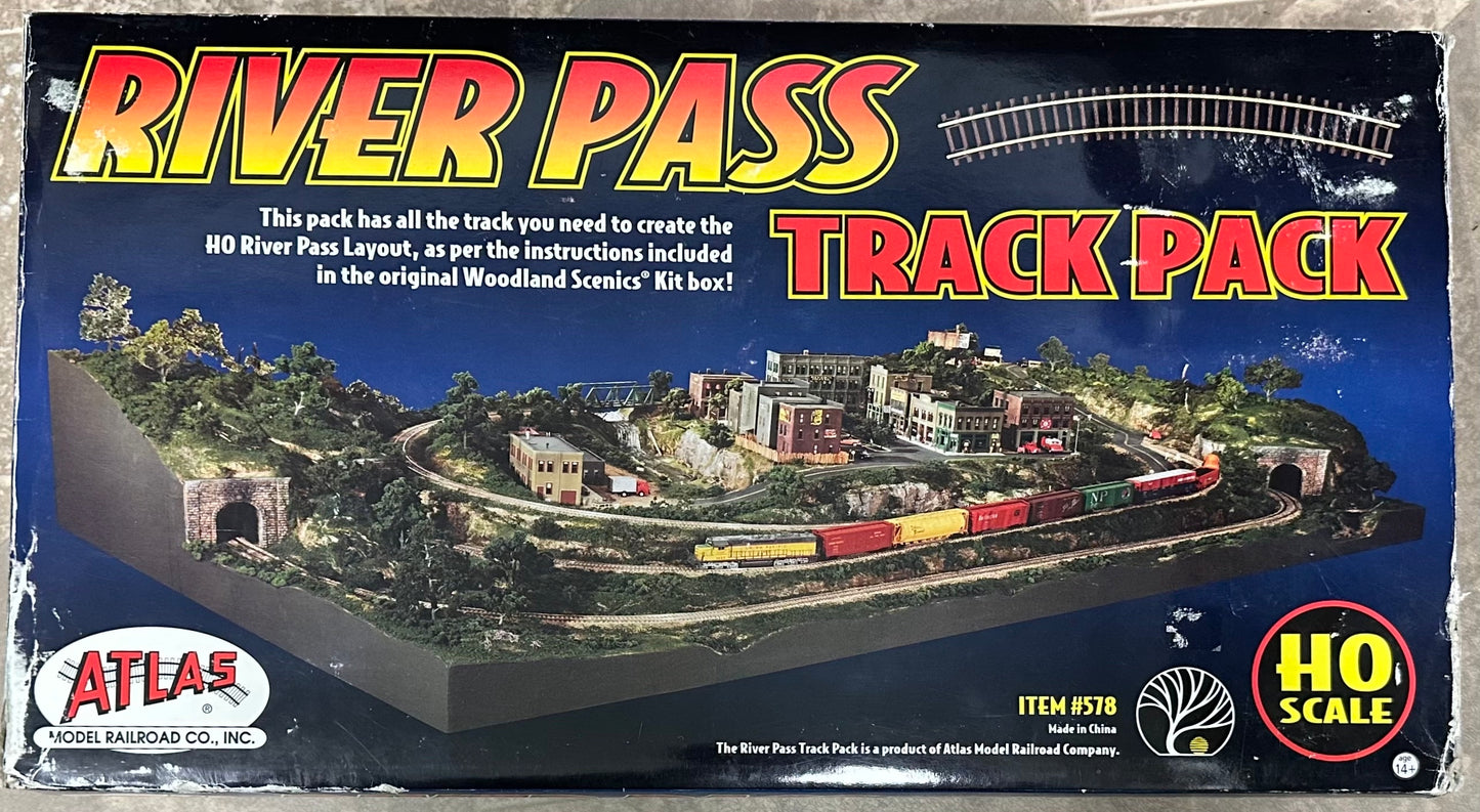 Atlas #578 HO Scale River Pass Track Pack