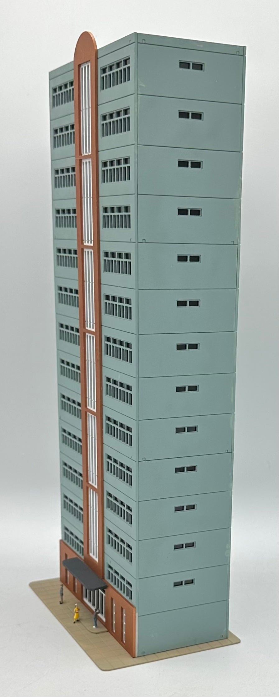 Outlands Style N Scale Custom Built/Painted 14-Story "Trackside Tower" Apartment Building
