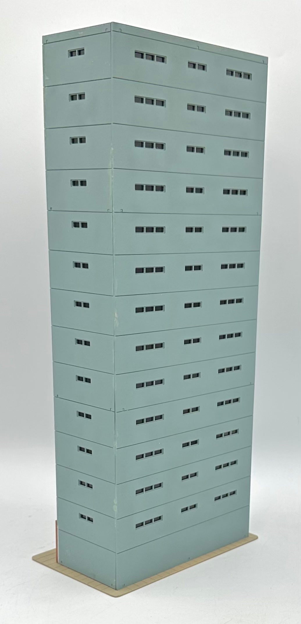 Outlands Style N Scale Custom Built/Painted 14-Story "Trackside Tower" Apartment Building