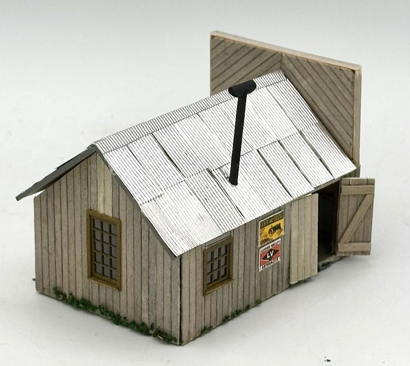 Banta Modelworks 2125 HO Scale "Black Smith " Laser Cut Wooden Custom Painted Fully Assembled
