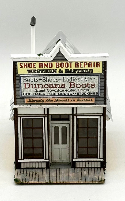 Banta Modelworks 2120 HO Scale "Duncan's Boots " Laser Cut Wooden Custom Painted Fully Assembled