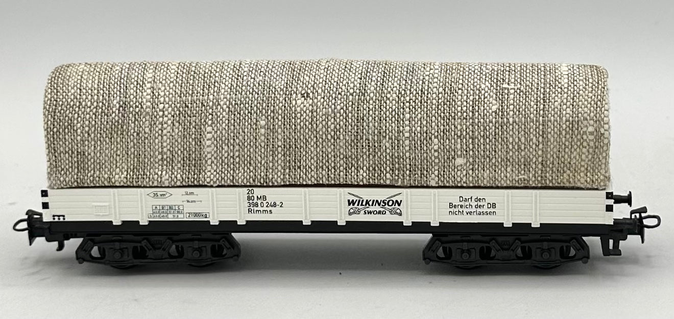 Marklin 94149 HO Scale "Wilkinson" Flat Car With Canvas Fabric Cover