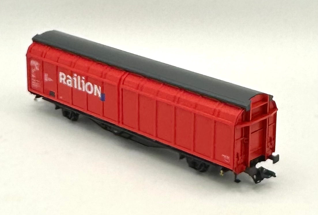 Marklin 00757-11 HO Scale DB Railion Sliding Wall Box Car