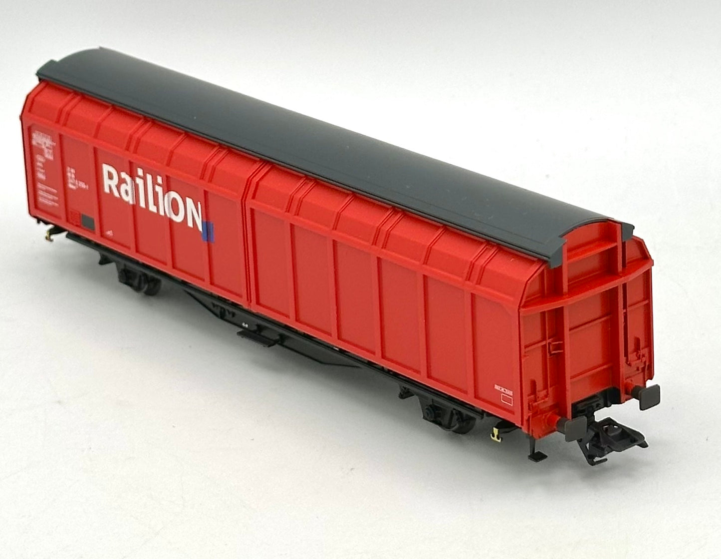 Marklin 00757-07 HO Scale DB Railion Sliding Wall Box Car