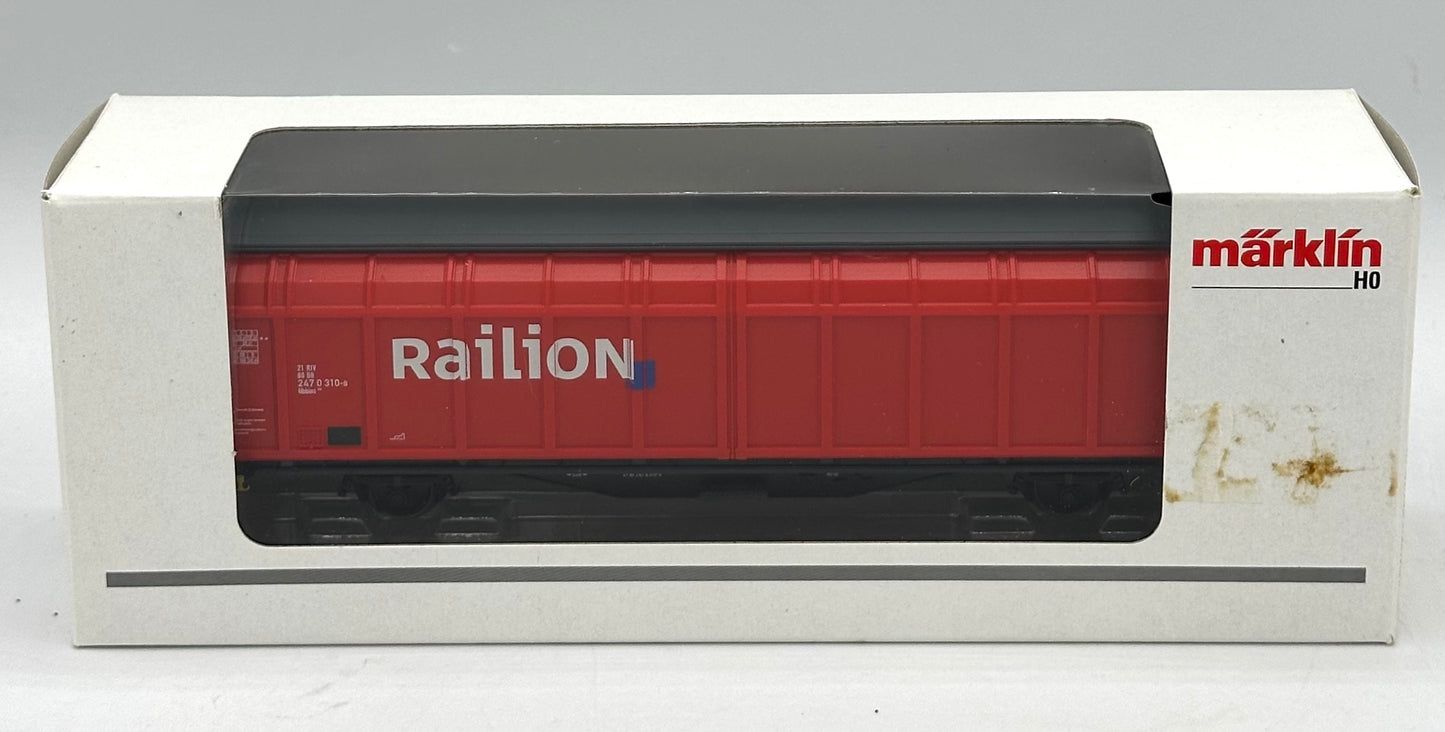 Marklin 00757-09 HO Scale DB Railion Sliding Wall Box Car