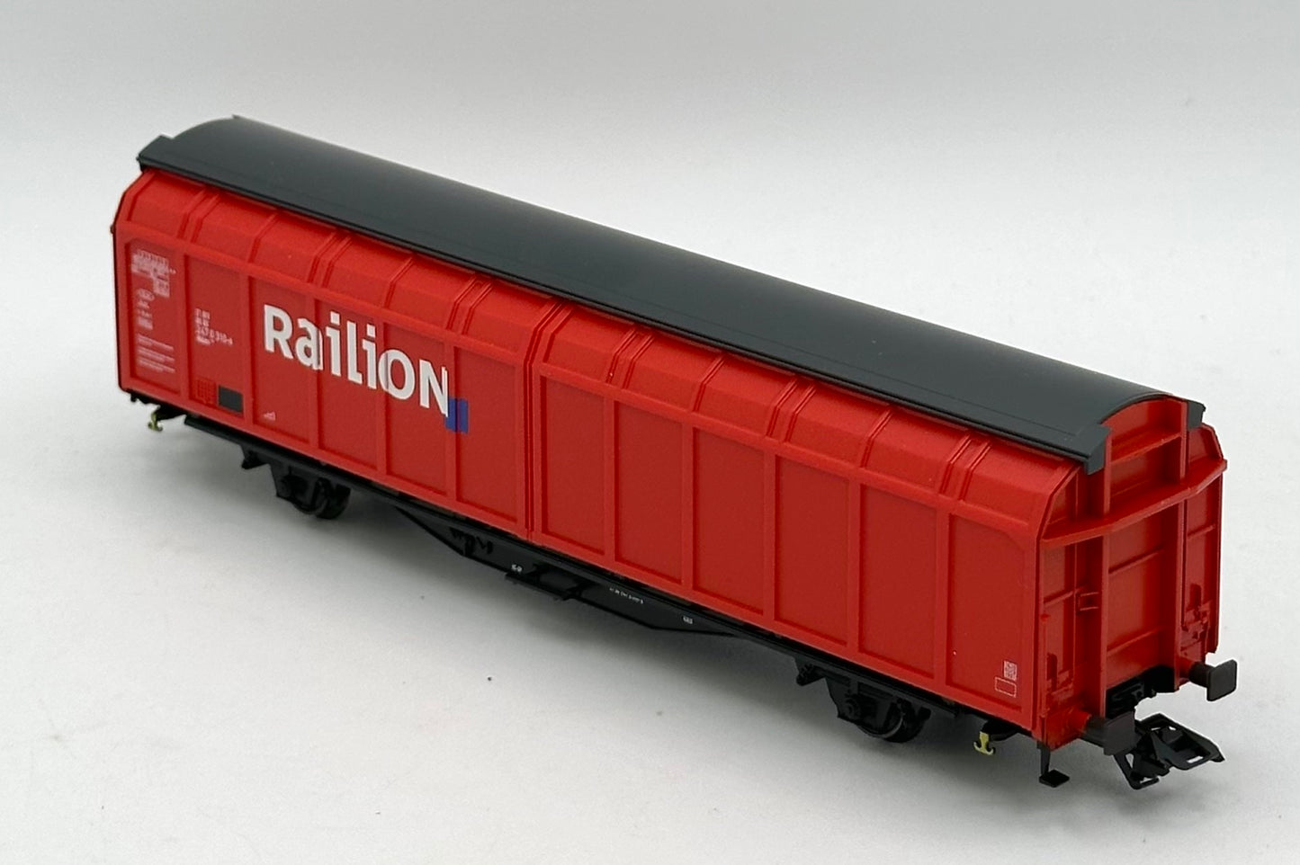 Marklin 00757-09 HO Scale DB Railion Sliding Wall Box Car