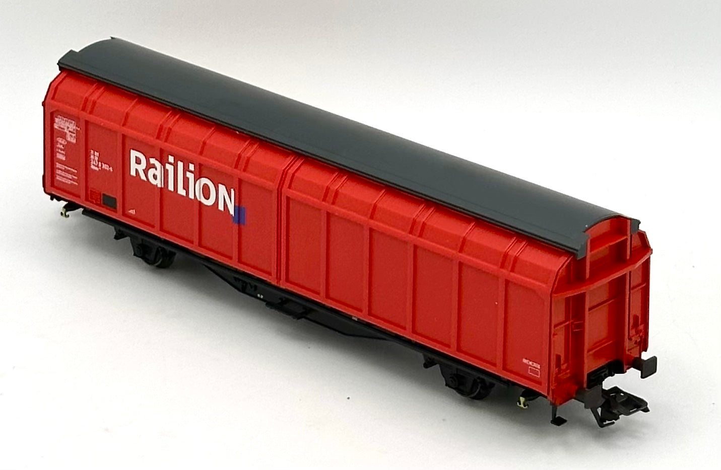 Marklin 00757-08 HO Scale DB Railion Sliding Wall Box Car