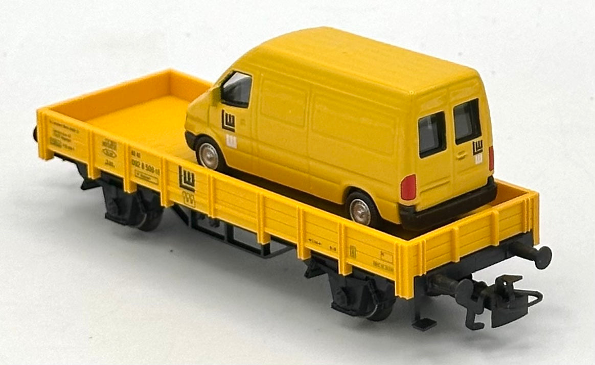 Marklin 00754-15 HO Scale DB Kbs-Series Flat Car W/ Mercedes -Benz PKW Spur Load