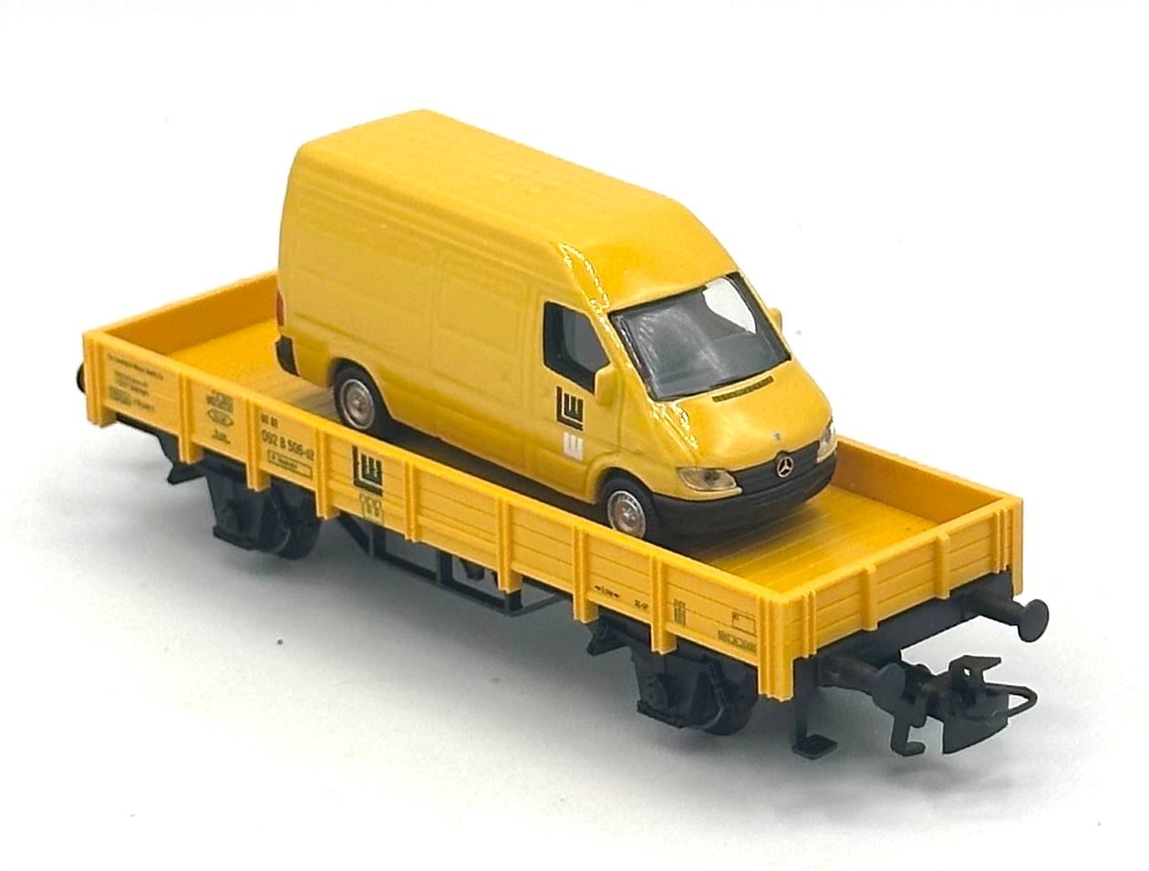 Marklin 00754-13 HO Scale DB Kbs-Series Flat Car W/ Mercedes -Benz PKW Spur Load
