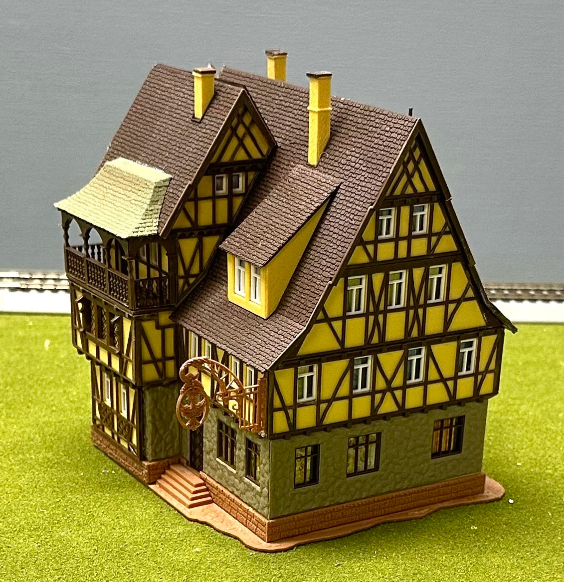 Vollmer 43754 HO Scale Timber Framed Ratskeller Fully Assembled