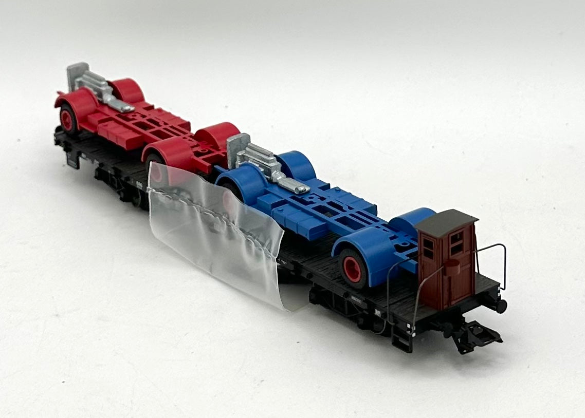 Marklin 00691-5 Very Rare HO Scale DB Flat Stake car with Truck Chassis Load