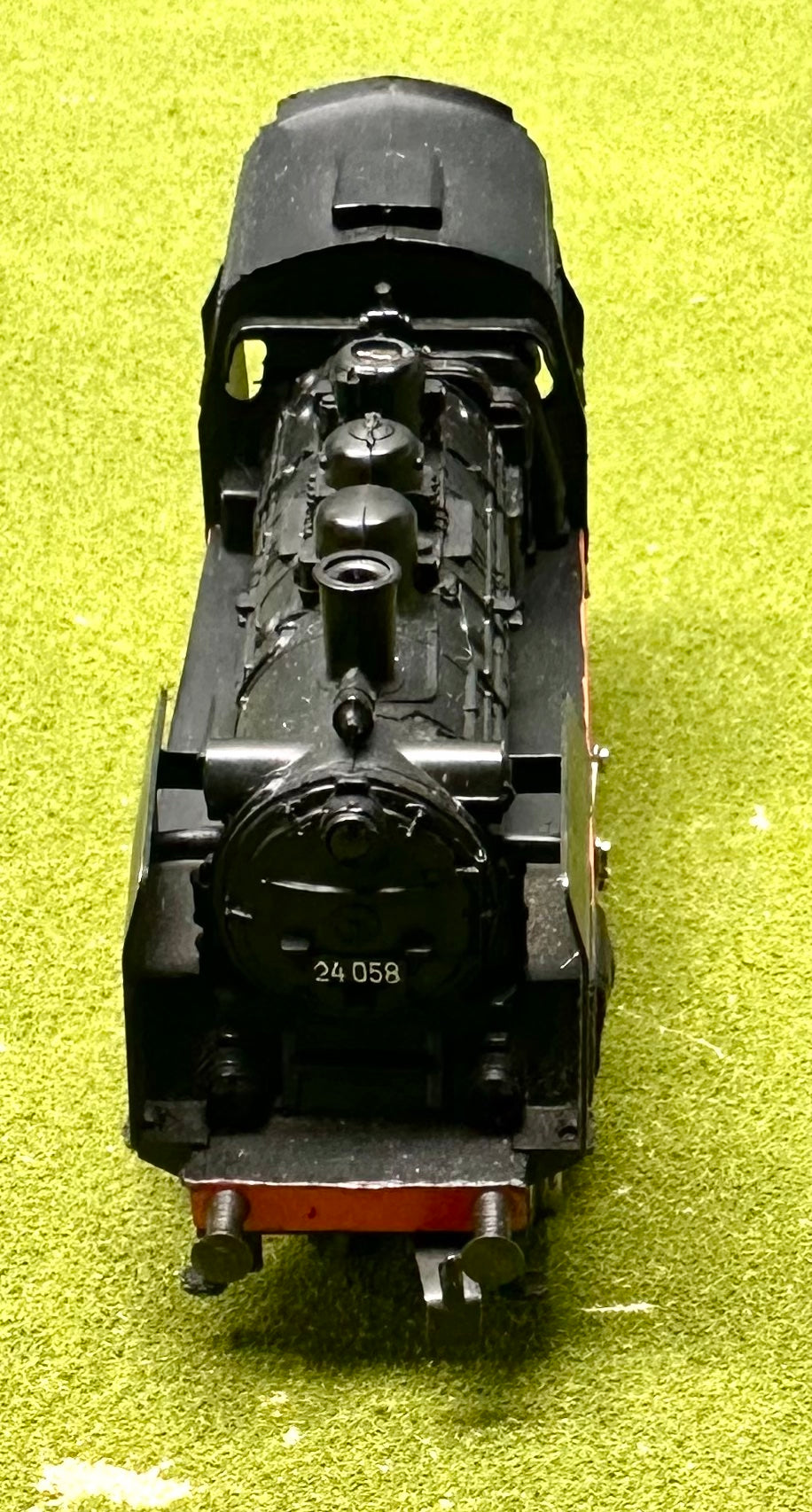 Marklin HO DB BR 24 058 3-Rail Analog AC Steam Locomotive