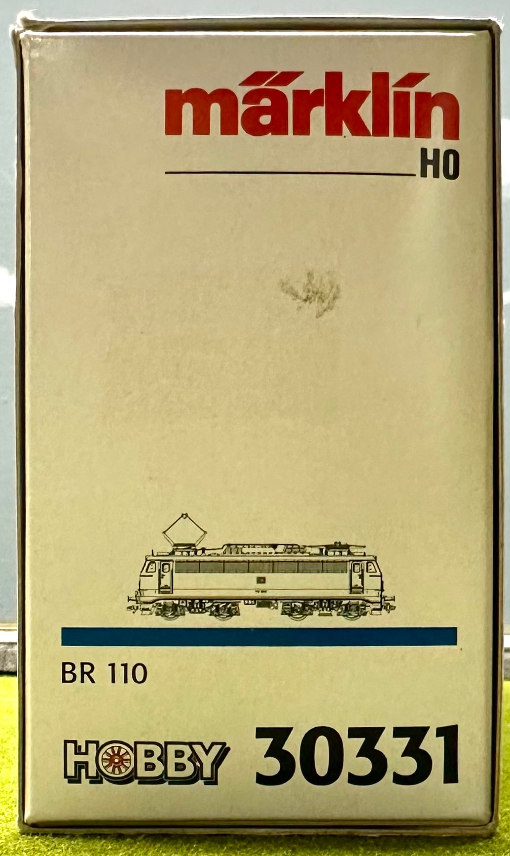 Marklin 30331 Hobby HO Analog 3-Rail AC DB BR110 294-6 Electric Locomotive