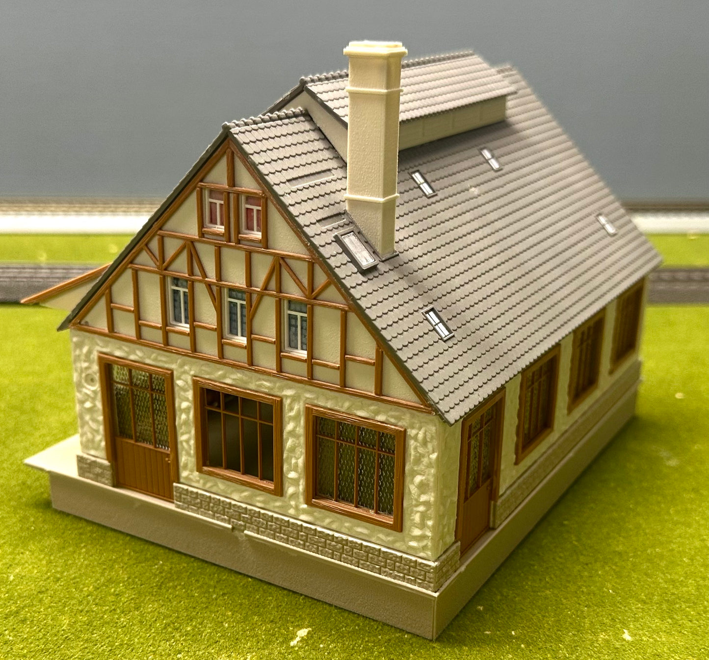 Vollmer 47545 HO Scale Half Timber Framed Freight Shed/Warehouse Fully Assembled