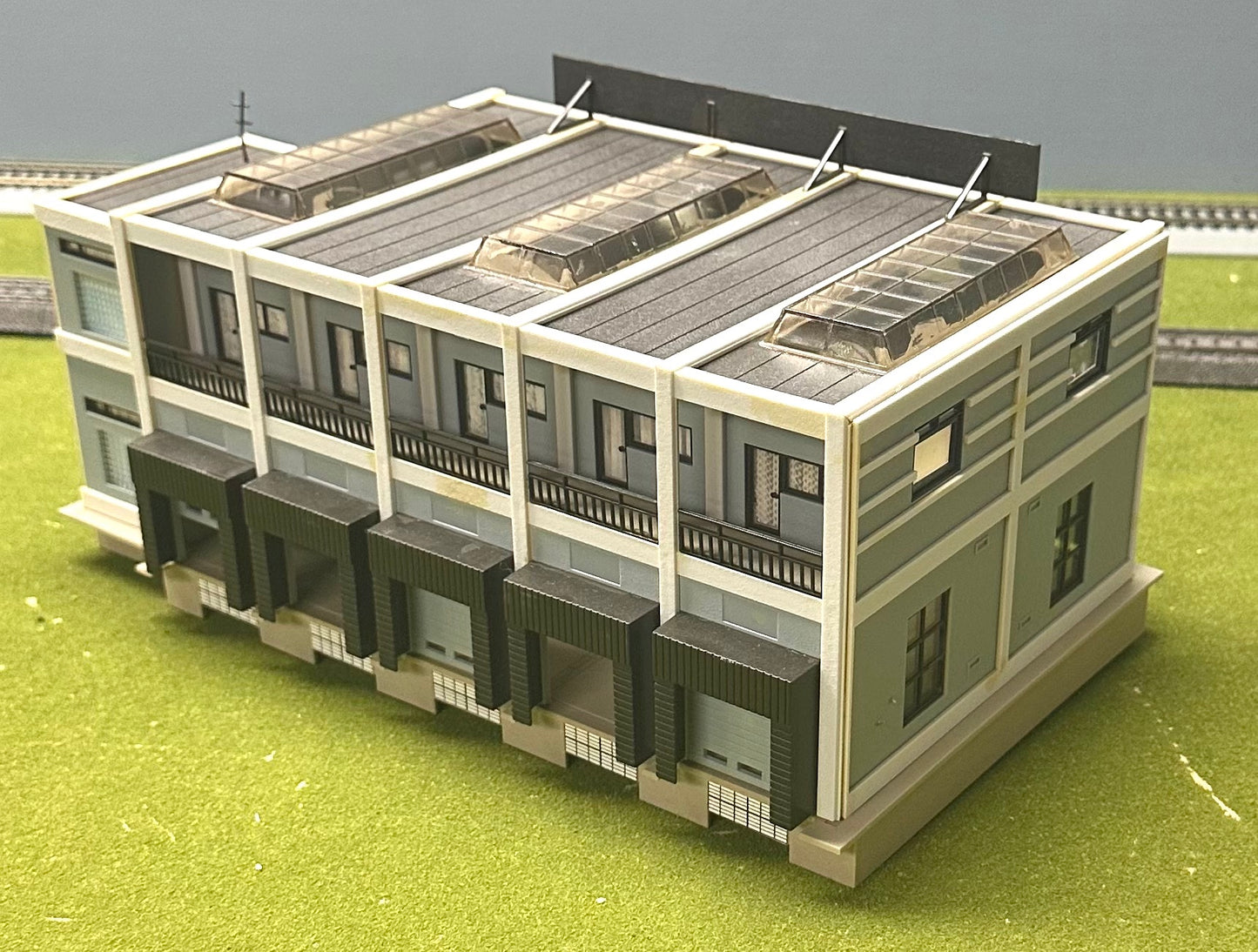 Vollmer 45605 HO Scale PanalPina Warehouse Stuttgart Fully Assembled