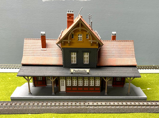 Kibri 39491 HO Scale Paulinzella Railway Station Fully Assembled