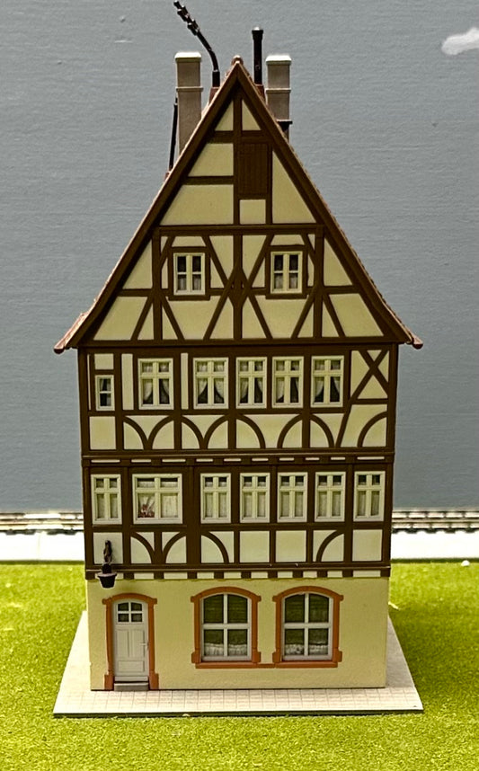 Kibri 38903 HO Scale Half Timbered House Miltenburg Germany Fully Assembled