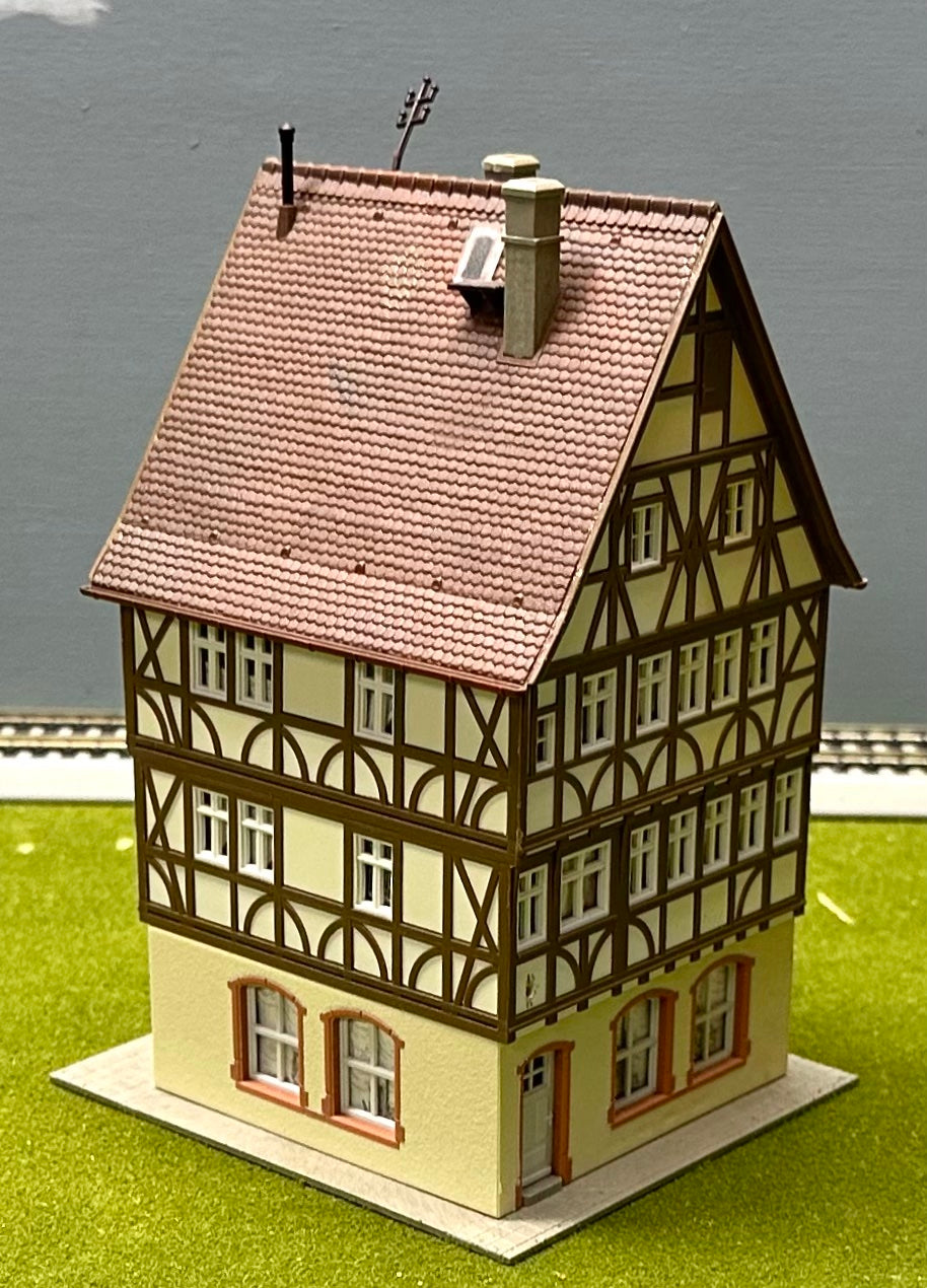 Kibri 38903 HO Scale Half Timbered House Miltenburg Germany Fully Assembled