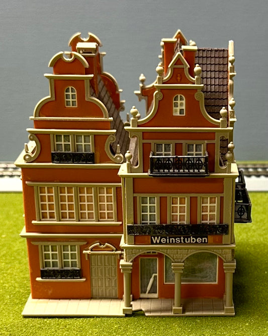 Vollmer 43842 HO Scale Book Store/Wine Tavern(Weinstuben) Fully Assembled