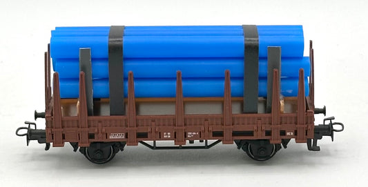 Marklin HO Scale 47718 DB Stake Wagon w/Blue Pipe Load