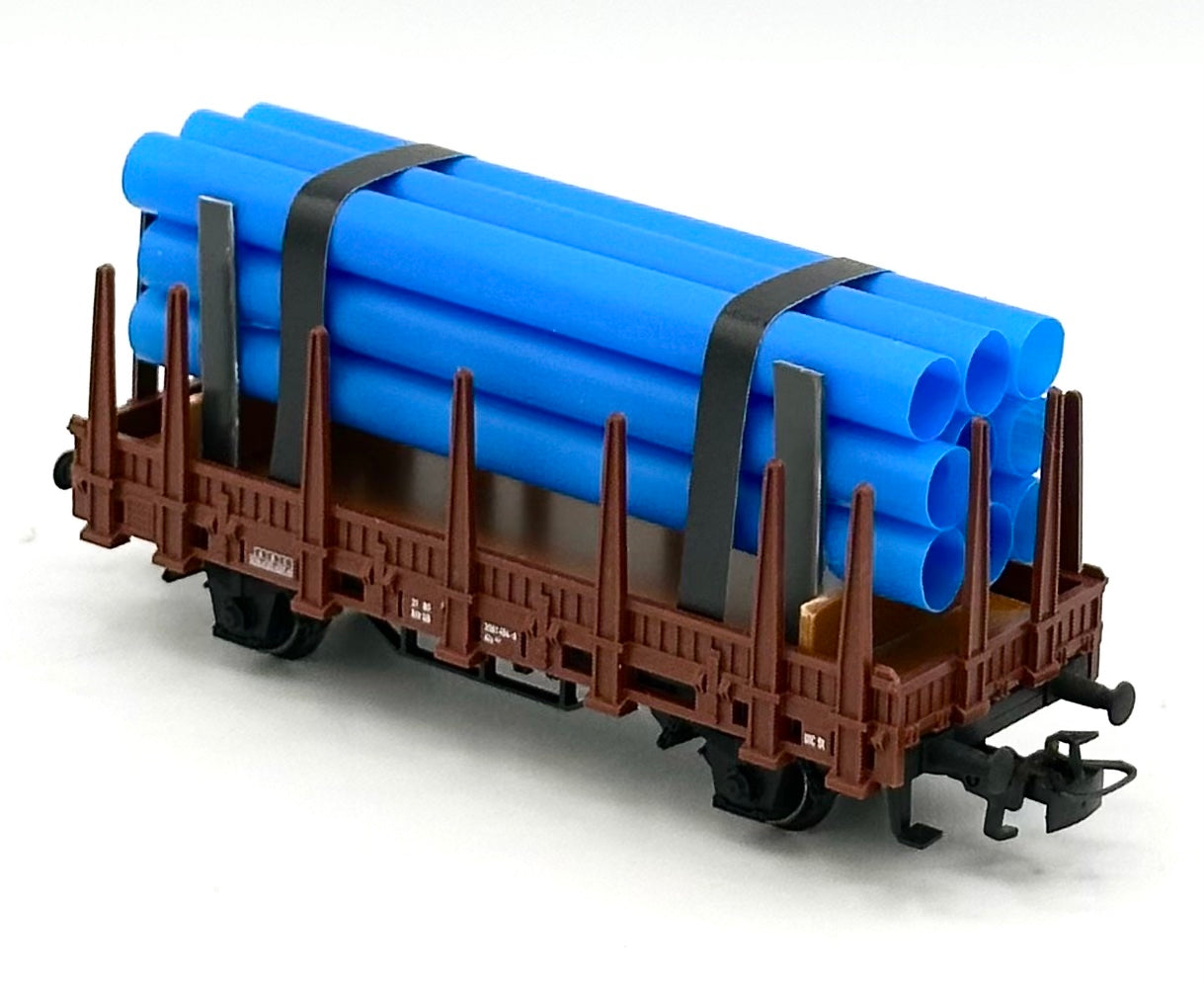 Marklin HO Scale 47718 DB Stake Wagon w/Blue Pipe Load