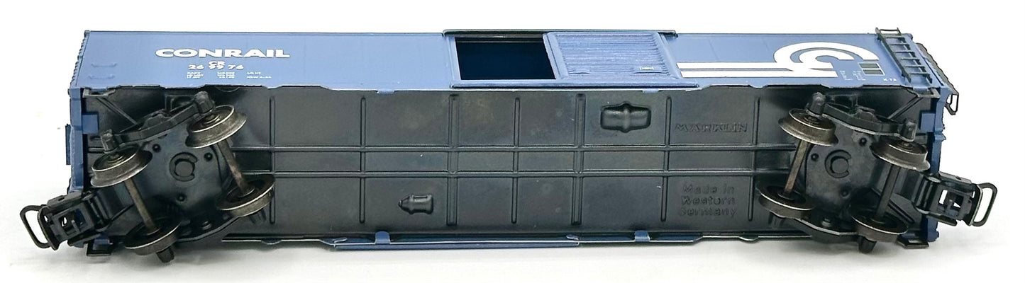 Marklin HO Scale 4776 ConRail Sliding Door Box Car