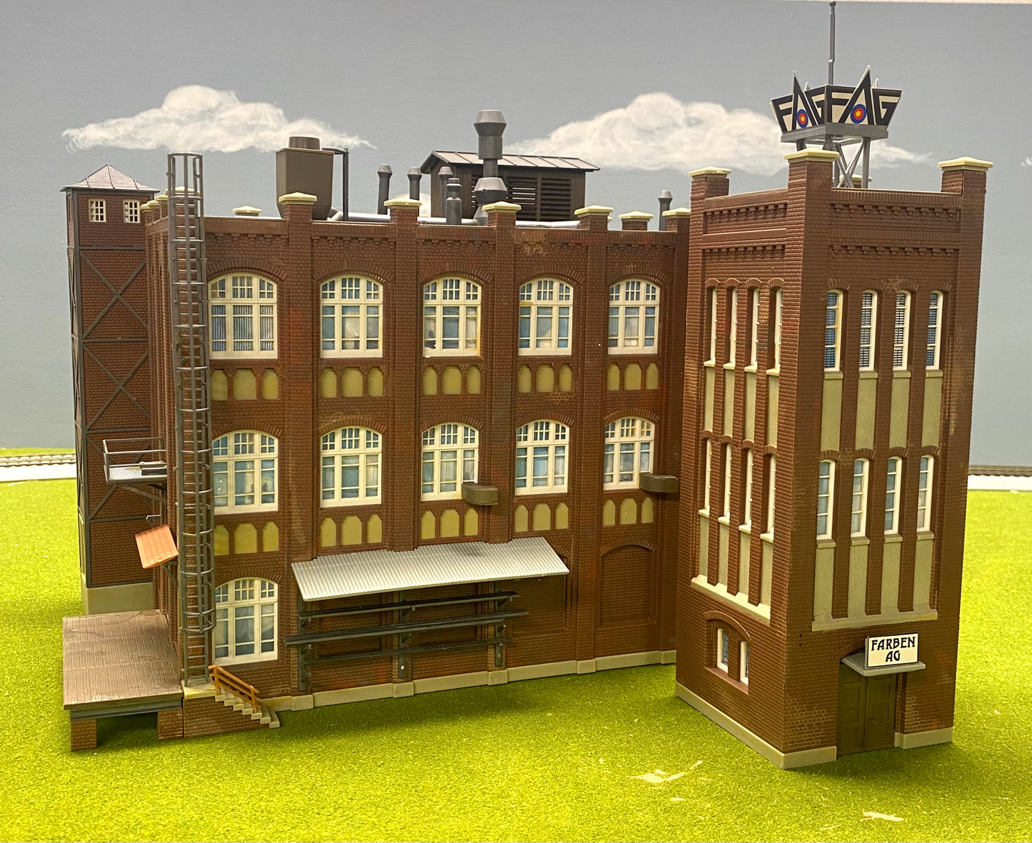 Kibri HO Scale 39814 Factory Complex Fully Assembled