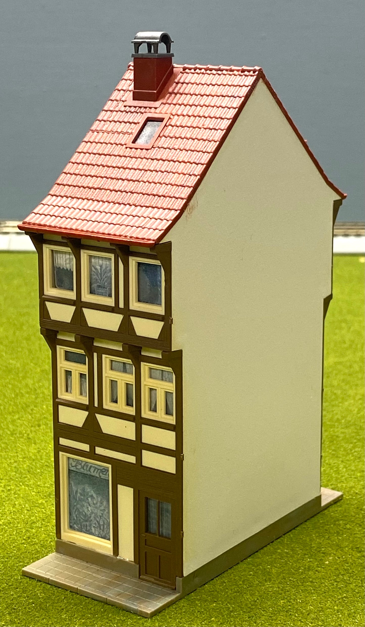 Faller HO Scale 232169 Half Timber Framed House With Bar Fully Assembled