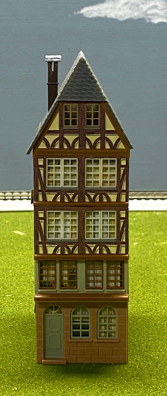 Faller HO Scale 914 Half Timber Framed Town House Fully Assembled