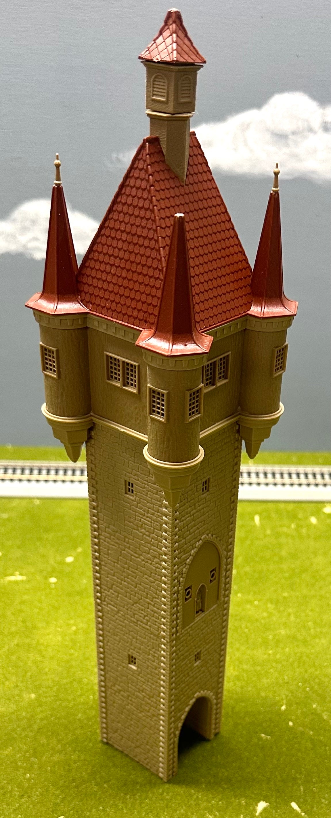 Vollmer 3900 HO Scale City Tower Rothenburg Germany Fully Assembled