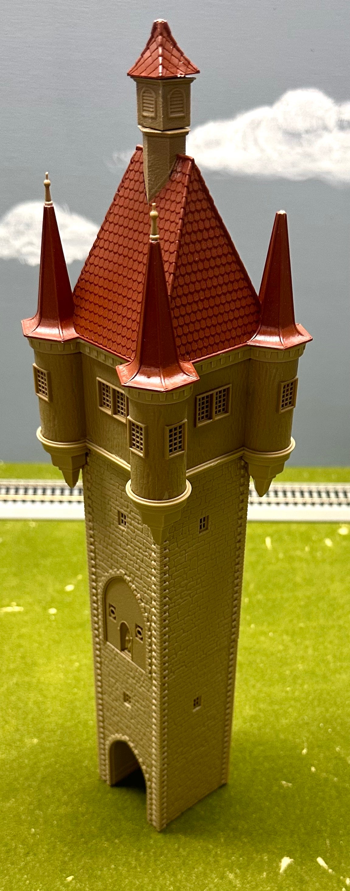 Vollmer 3900 HO Scale City Tower Rothenburg Germany Fully Assembled