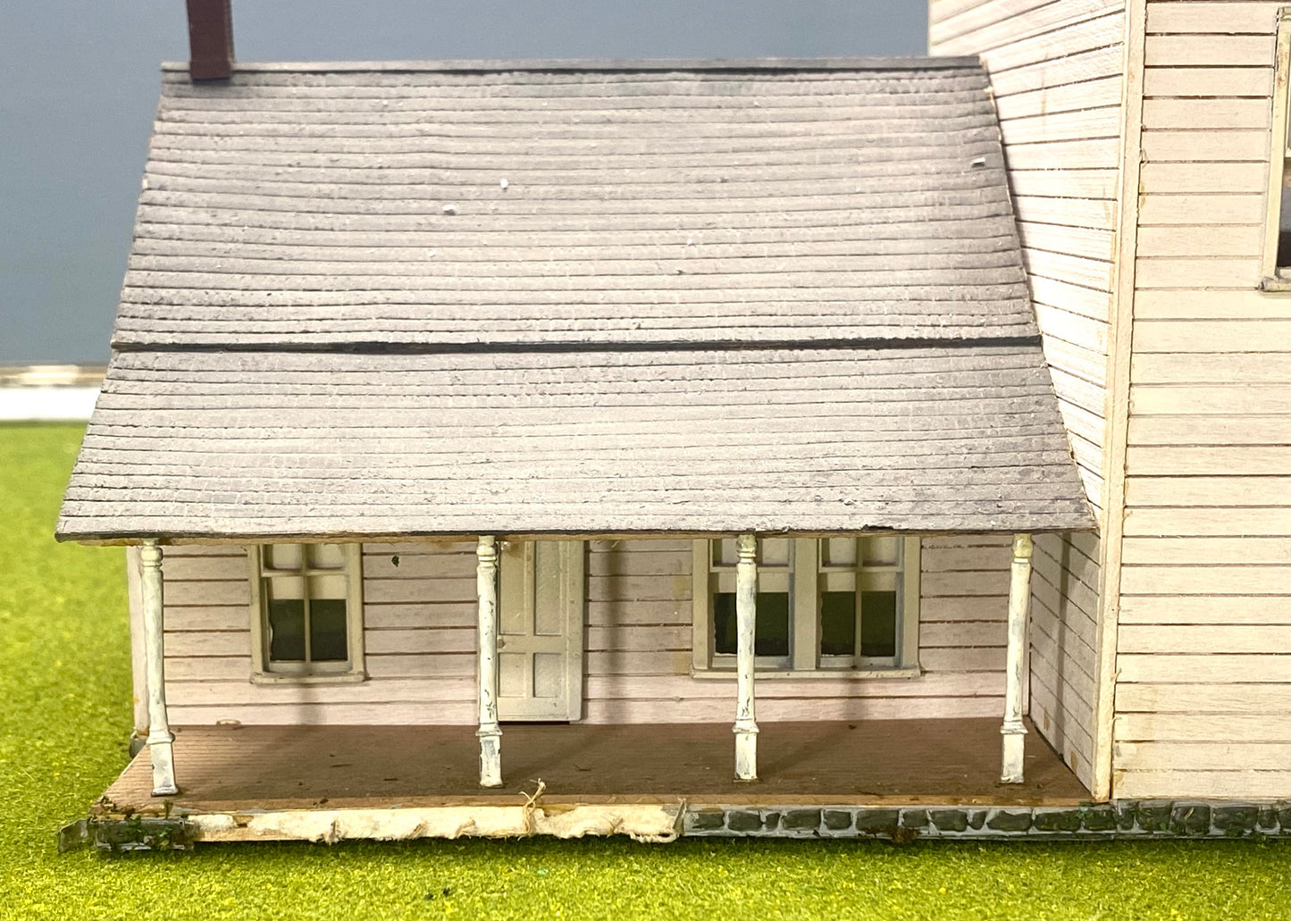 HO Scale Wooden Custom Built Painted/Weathered 1880's Style Farm House Fully Assembled
