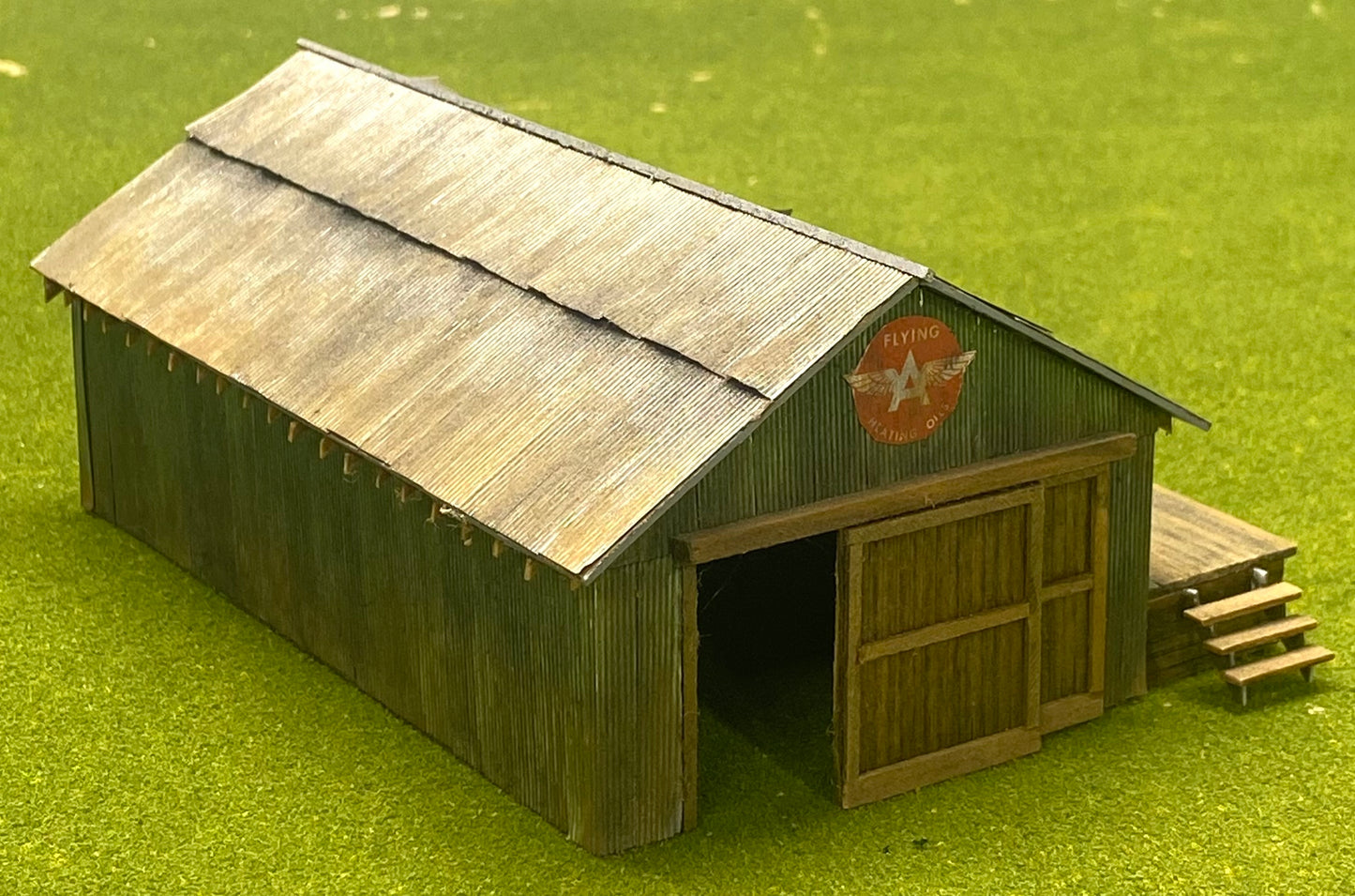 HO Scale Wood/Card Custom Built Painted/Weathered Warehouse Metal Roof