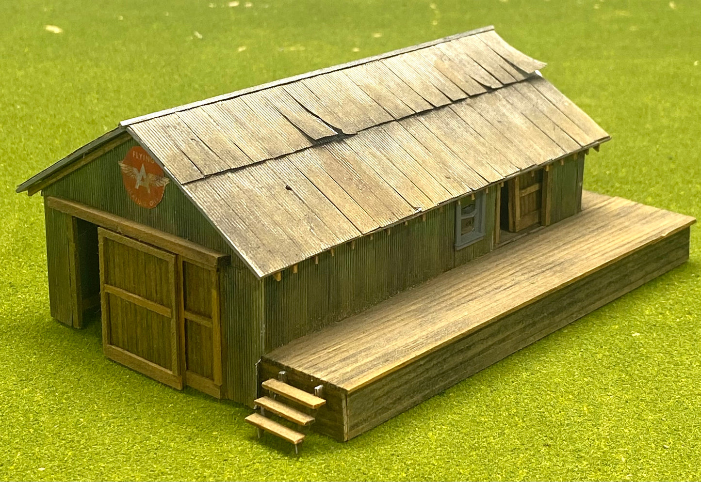 HO Scale Wood/Card Custom Built Painted/Weathered Warehouse Metal Roof