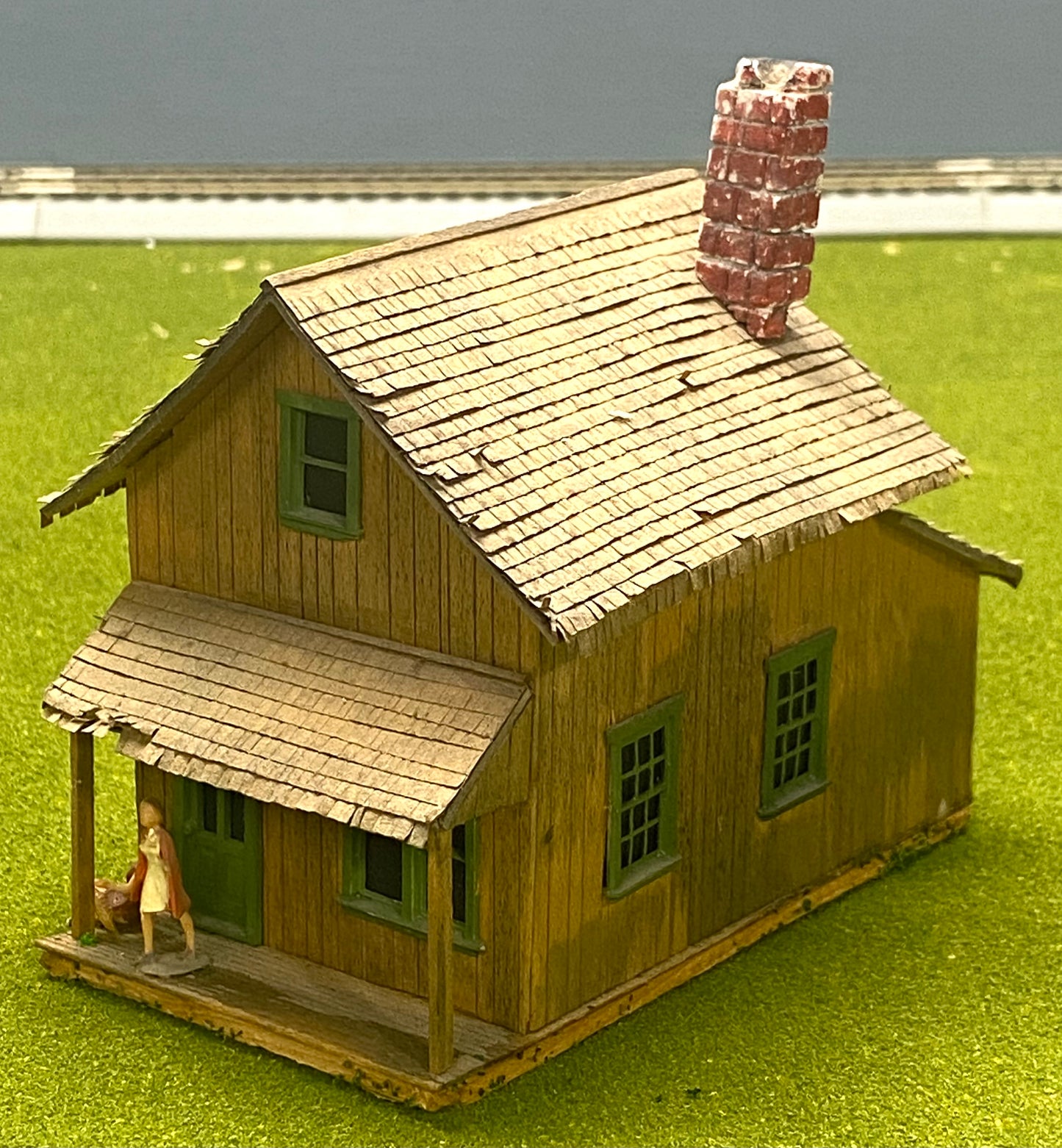 HO Scale Wood/Card Custom Built Painted/Weathered Old House