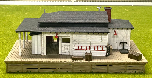 Tyco HO Scale Custom Painted Country Train Station Fully Assembled