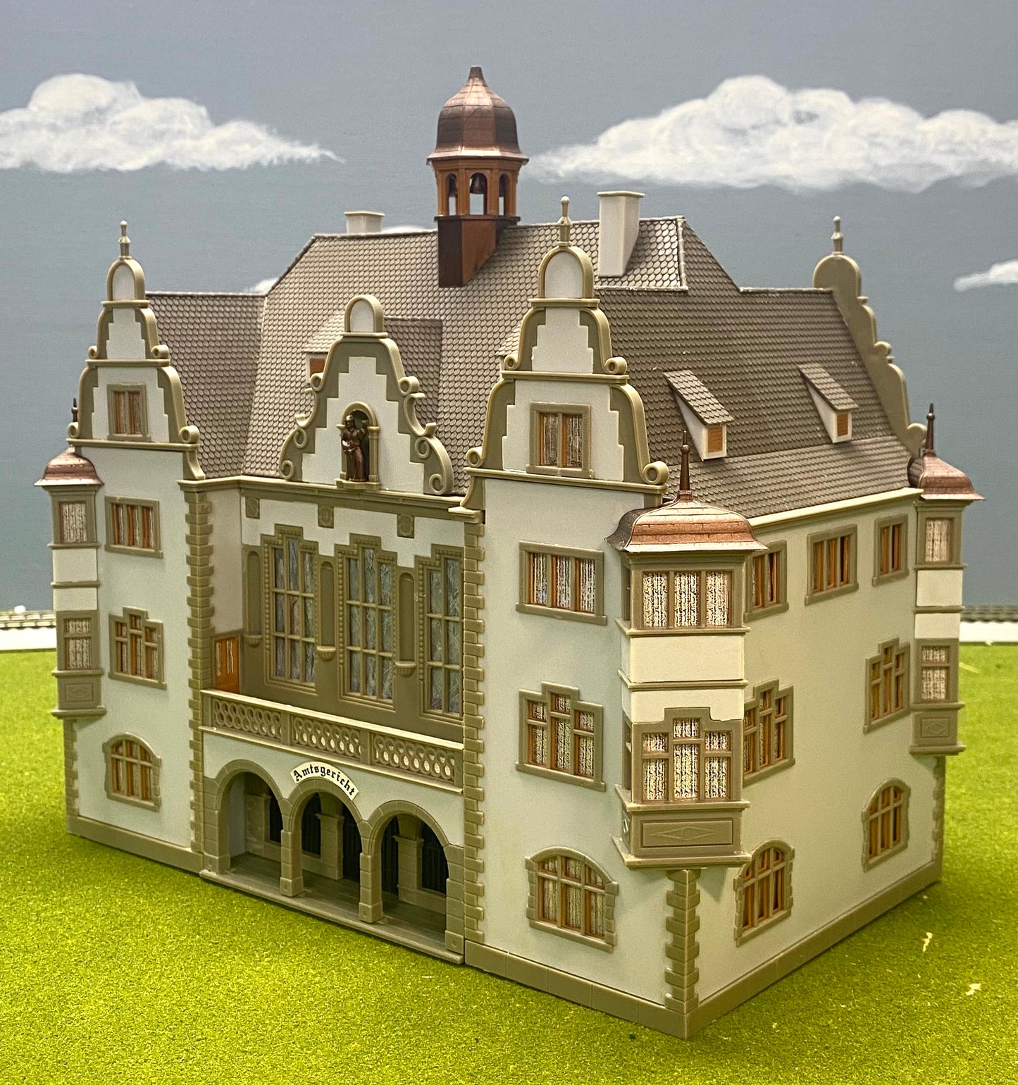 Faller HO Scale 194420 District Court House (Amtsgericht) Fully Assembled