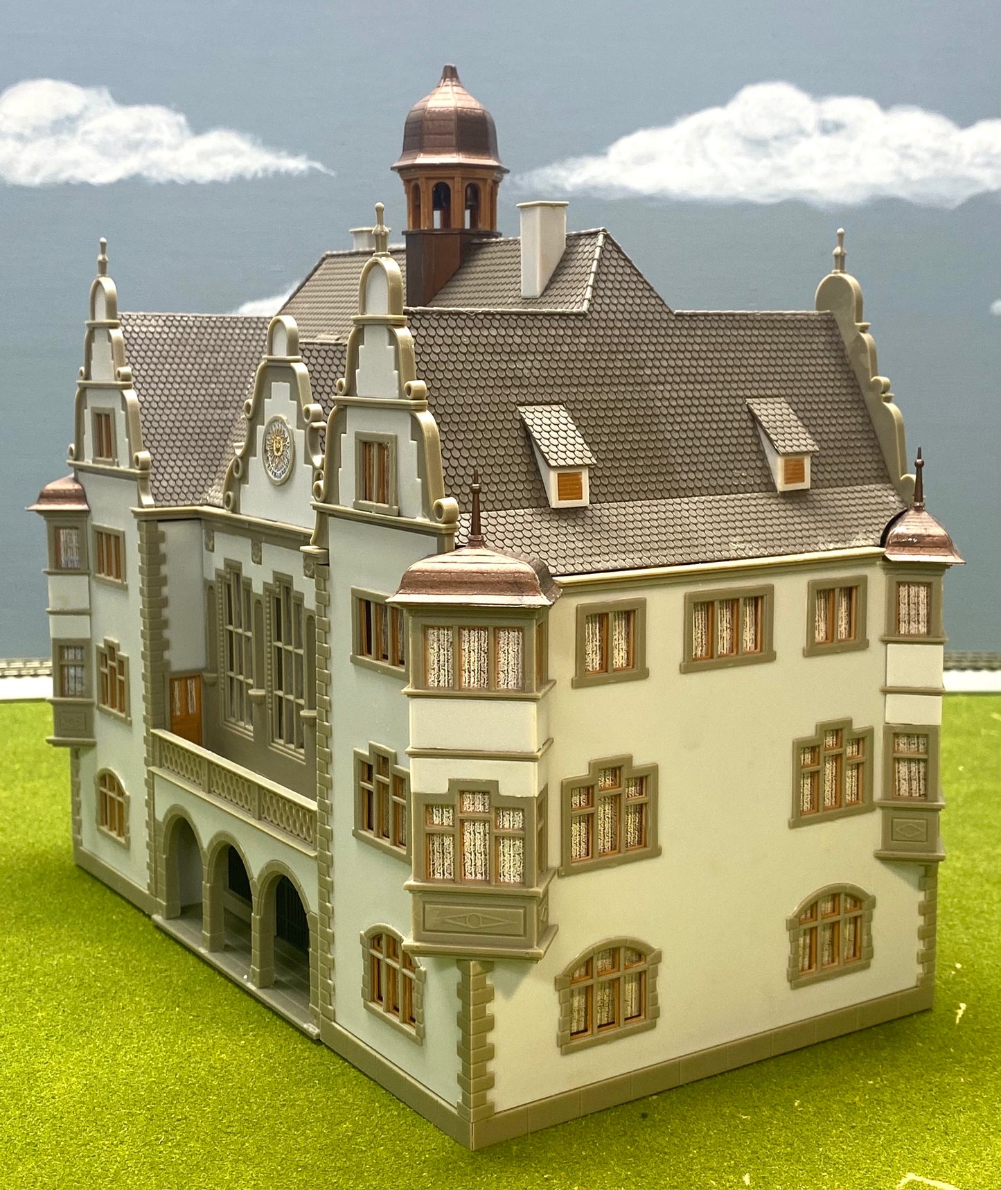 Faller HO Scale 194420 District Court House (Amtsgericht) Fully Assembled