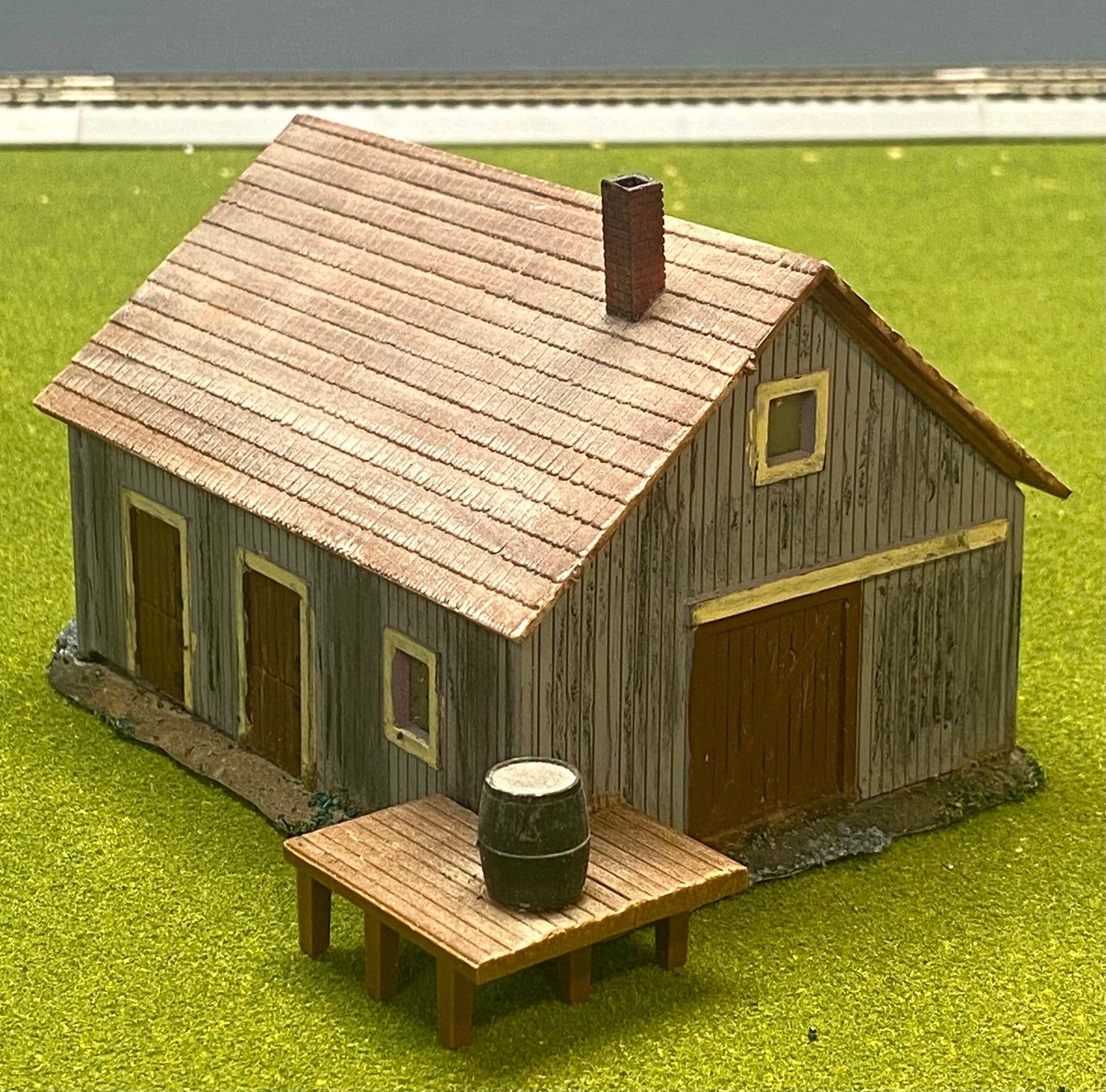 HO Scale Custom Built Painted/Weathered Warehouse Fully Assembled