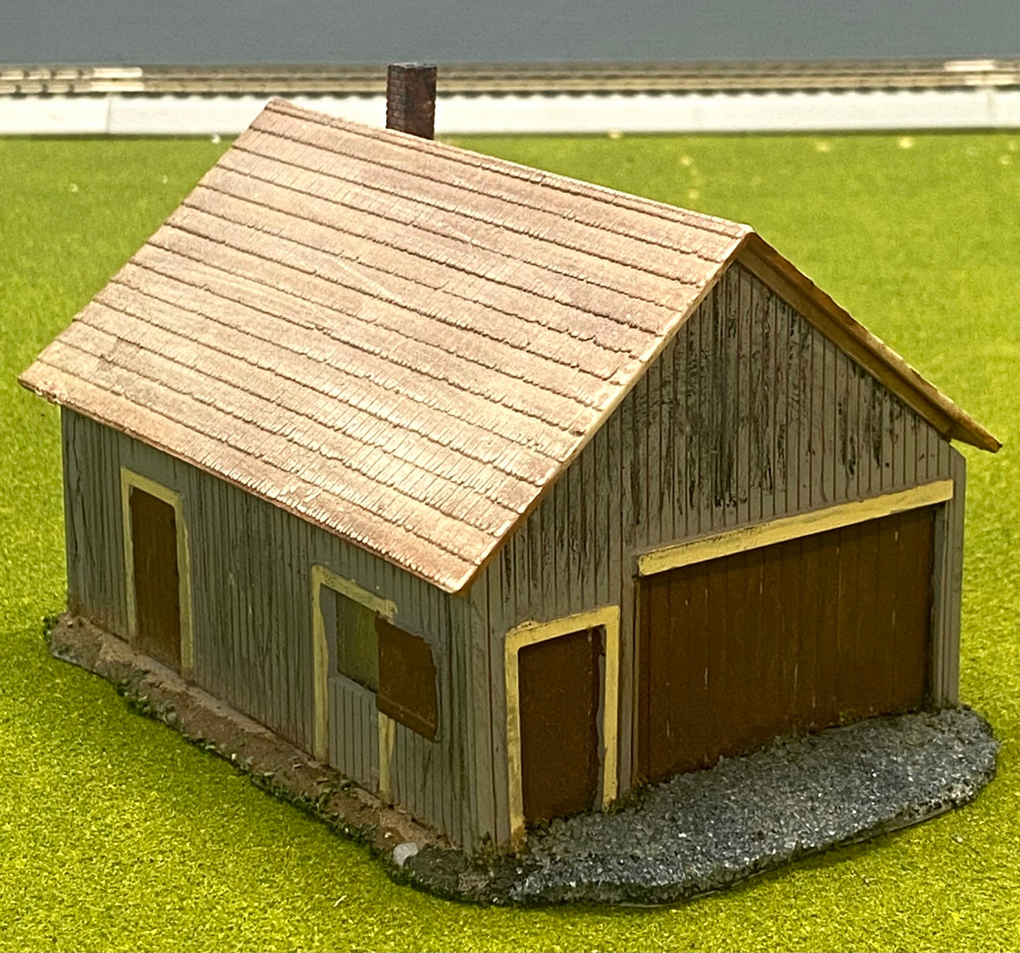 HO Scale Custom Built Painted/Weathered Warehouse Fully Assembled