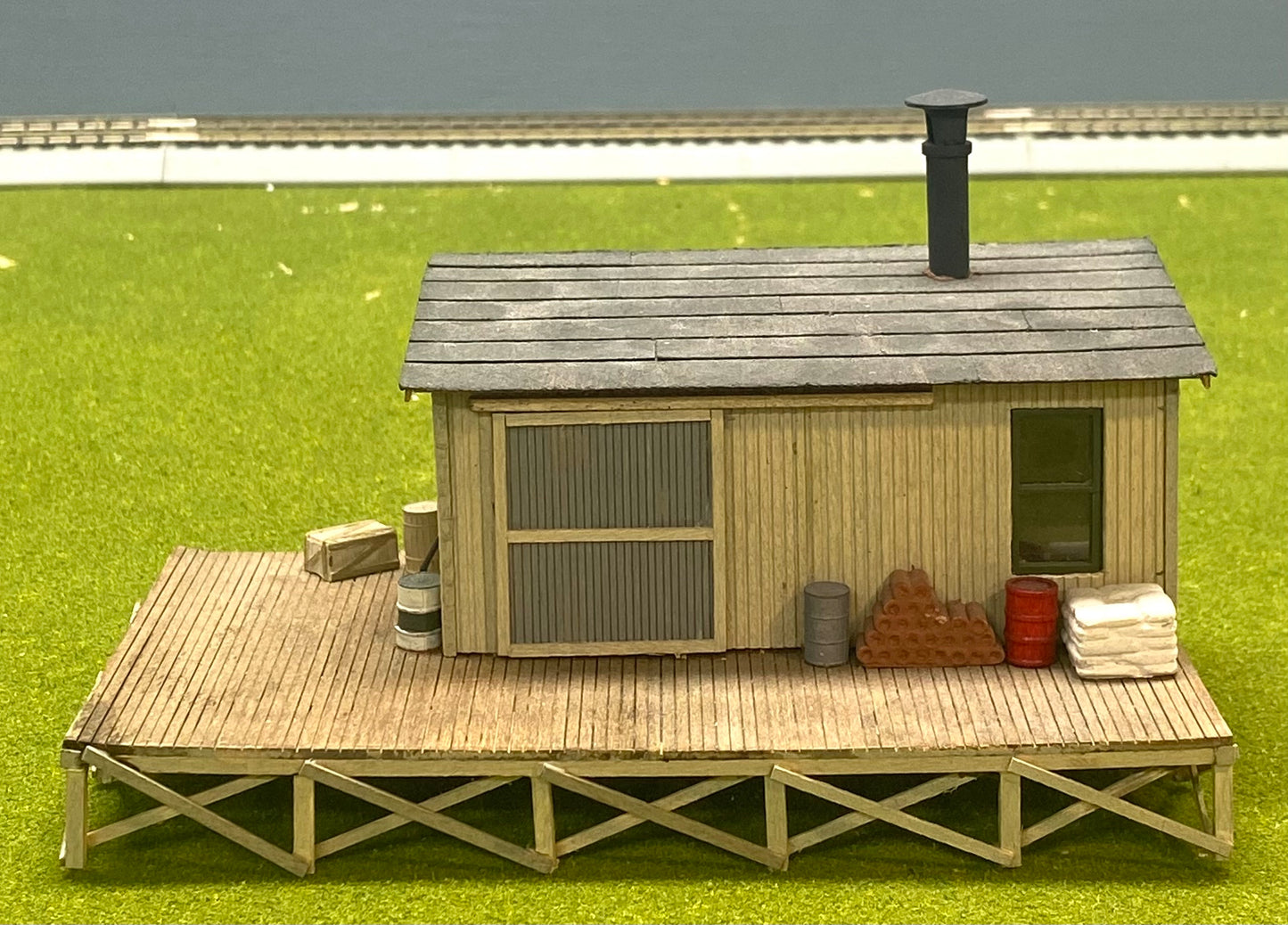 HO Scale Wood Custom Built Painted/Weathered Trackside Storage Shed Fully Assembled