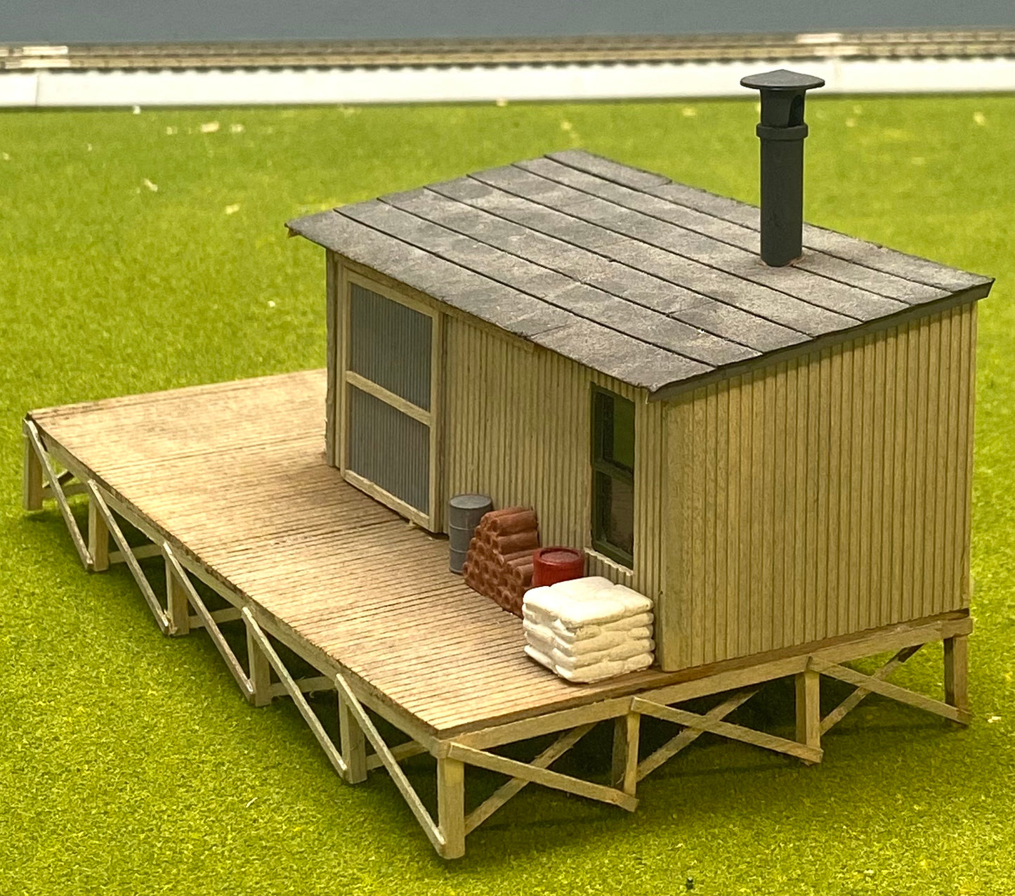 HO Scale Wood Custom Built Painted/Weathered Trackside Storage Shed Fully Assembled