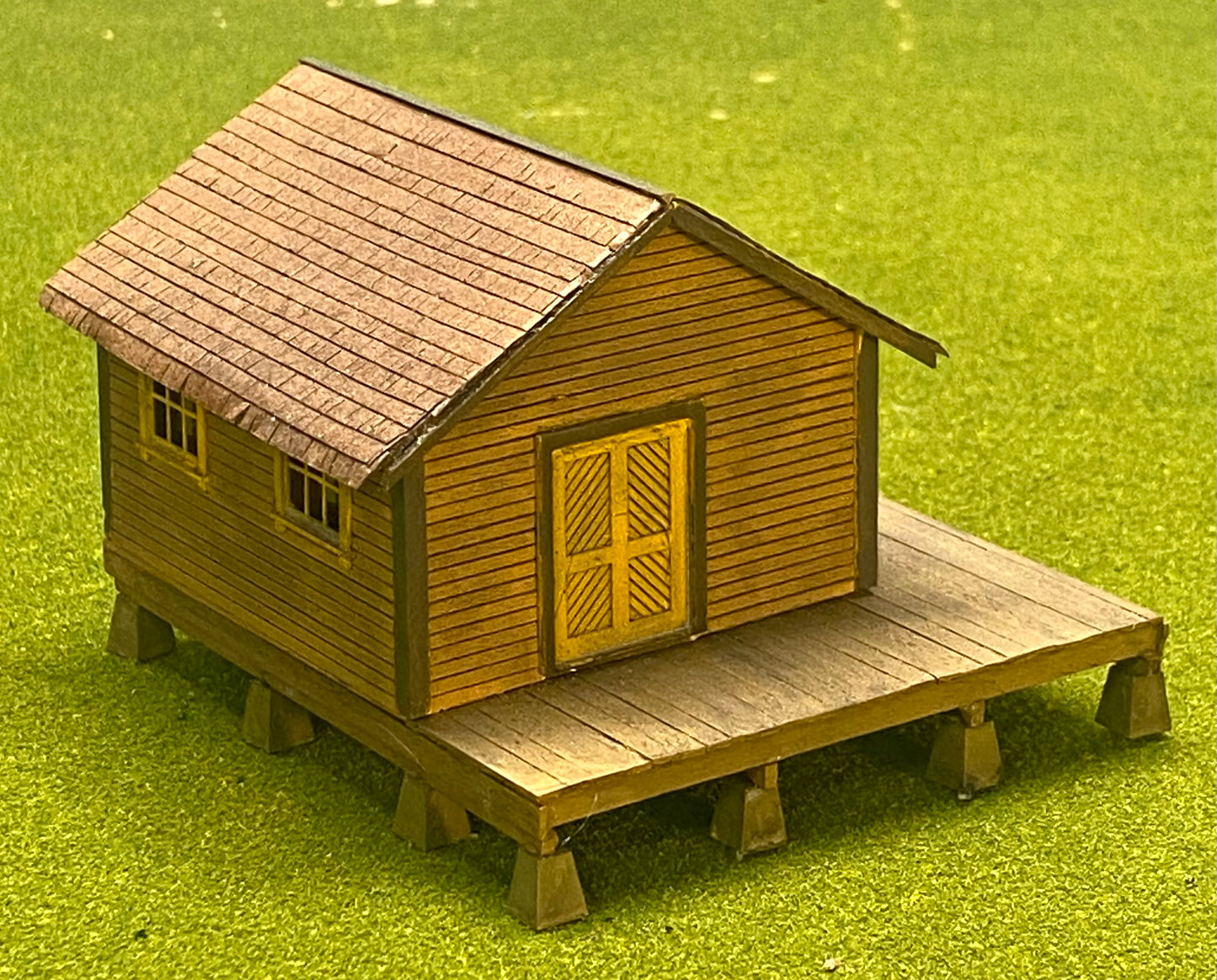 HO Scale Wood Custom Built Painted/Weathered Trackside Storage Shed