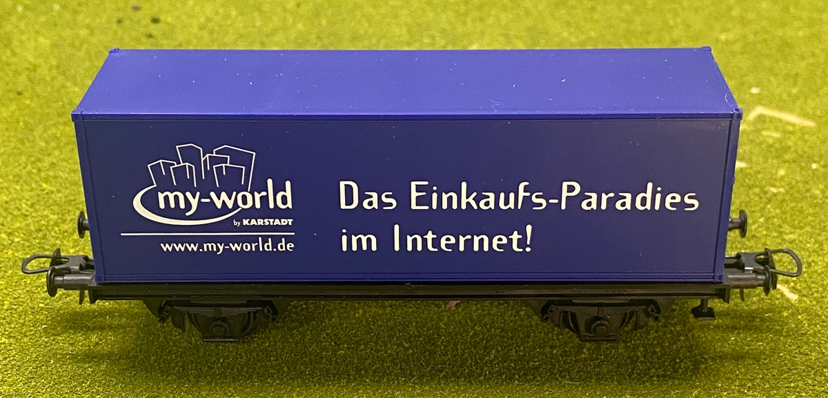 ROCO HO Scale "My-World" Box Car "Le Buffet"Series made For Karstadt Restaurants-Cafes
