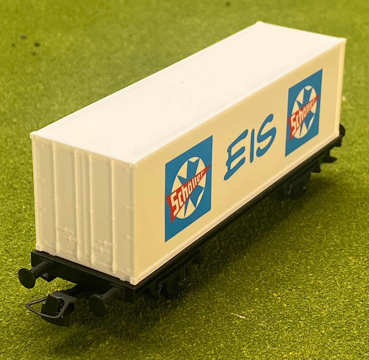 ROCO HO Scale "Scholler" Box Car "Le Buffet"Series made For Karstadt Restaurants-Cafes