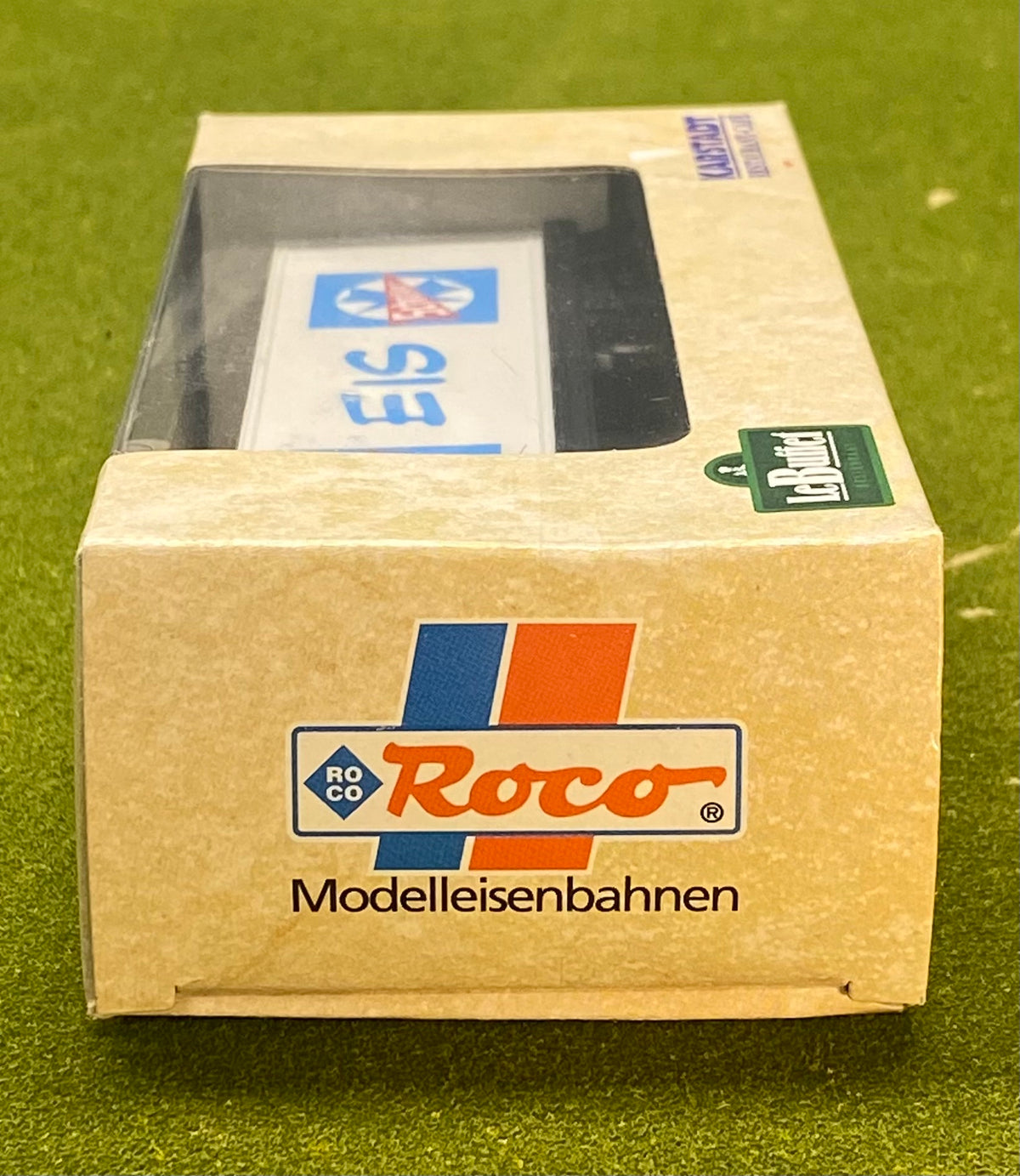 ROCO HO Scale "Scholler" Box Car "Le Buffet"Series made For Karstadt Restaurants-Cafes