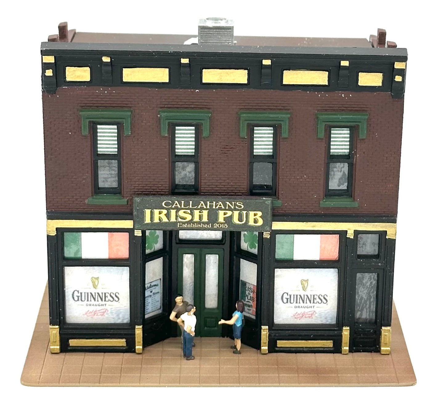DPM HO Scale 2-Story Custom Painted "Callahan's" Irish Pub/Bar Fully Assembled. Lighted