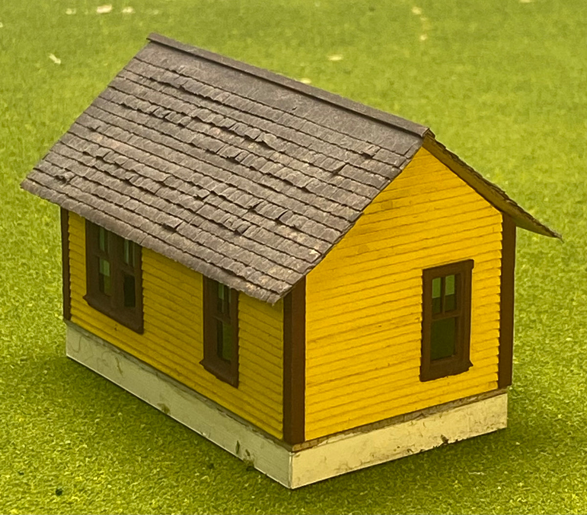 HO Scale Wood Custom Built Painted Company House Fully Assembled