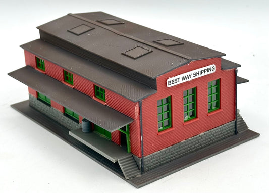 PIKO 60027 N Scale Custom Painted/Weathered Roof Warehouse " Best Way Shipping " Fully Assembled,